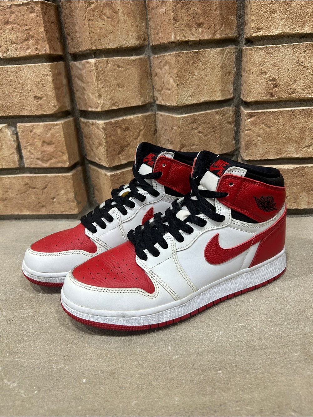 Nike Air Jordan 1 Heritage 575441-161 Sneakers size 7Y or Women’s shoes size 8.5